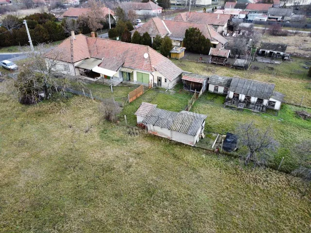 Eladó ház Nagyút 101 nm