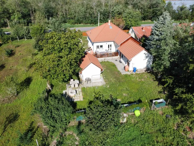 Eladó ház Heves 65 nm