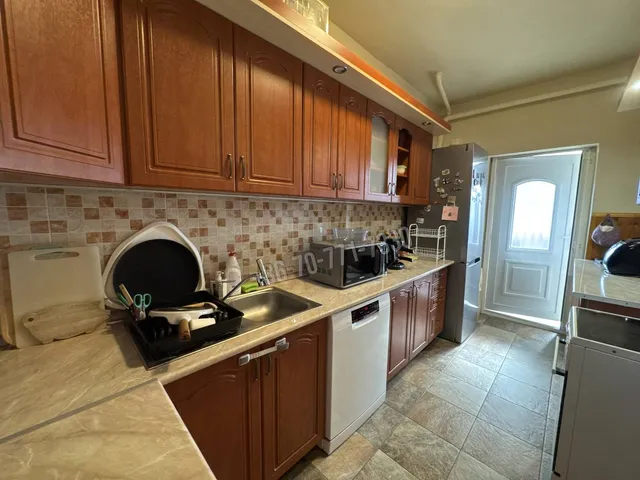 Eladó ház Heves, Újtelep 91 nm