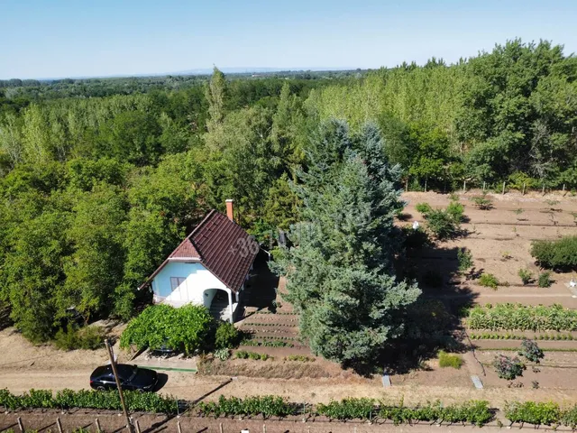 Eladó ház Heves, Kapitányhegy 67 nm