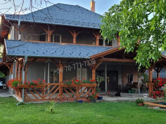 Eladó ház Heves, Belváros 200 nm