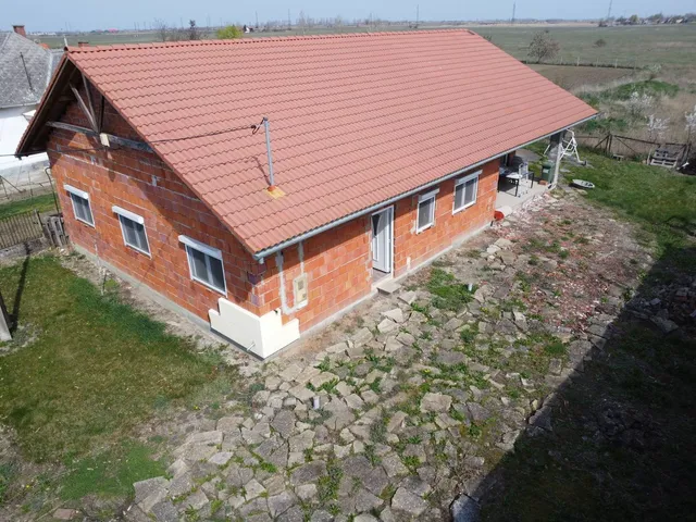 Eladó ház Kisköre 155 nm