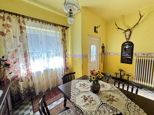 Eladó ház Tiszanána 110 nm