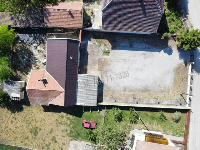 Eladó ház Erdőtelek, Fő utca 130 nm