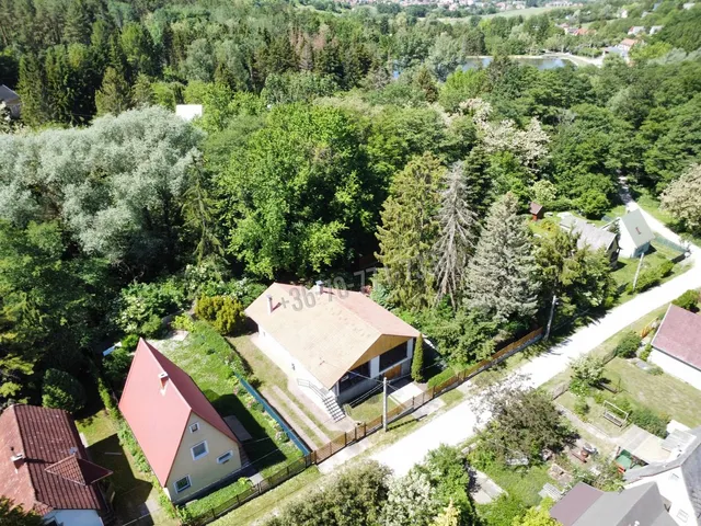Eladó nyaraló Bélapátfalva, Földvár utca 154 nm