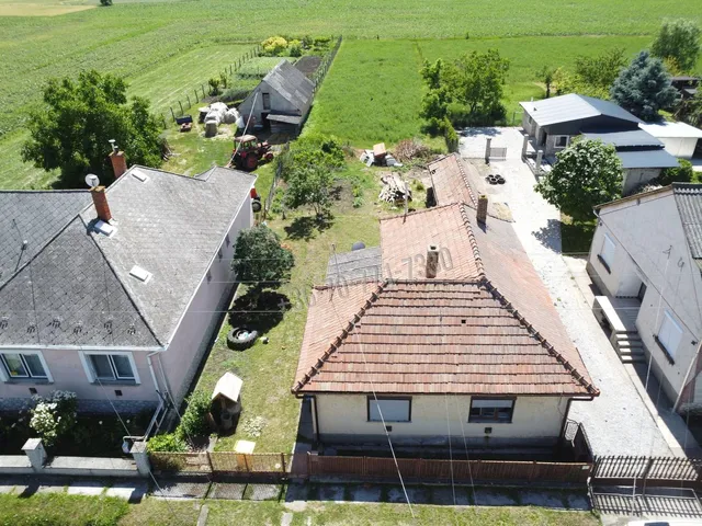 Eladó ház Füzesabony, Tárkányi utca 80 nm