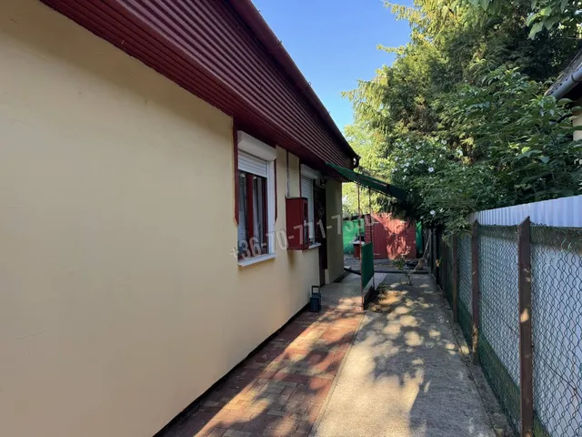 Eladó ház Jászapáti, Hársfa út 62 nm