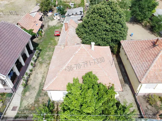 Eladó ház Heves, Belváros 1100 nm