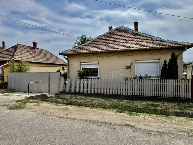 Eladó ház Heves, Újtelep 86 nm
