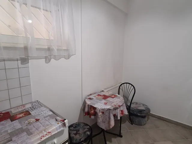 Kiadó lakás Pécs, Belváros 40 nm