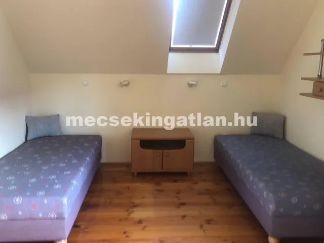 Kiadó lakás Pécs, Egyetemváros, Atléta u 20 nm