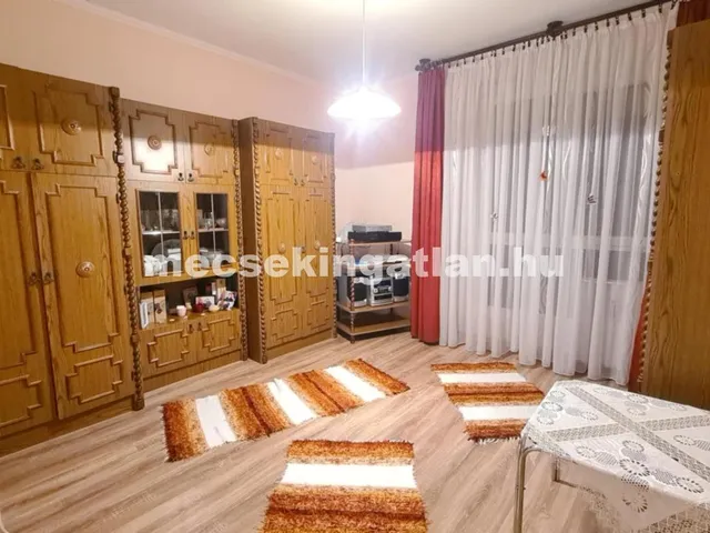 Kiadó lakás Pécs, Kertváros 59 nm
