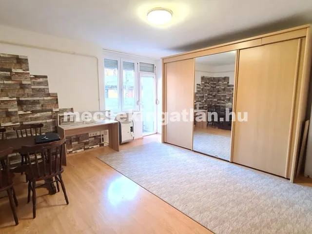 Kiadó lakás Pécs, Szigeti külváros 35 nm
