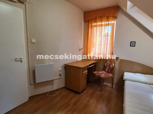 Kiadó lakás Pécs, Egyetemváros 20 nm