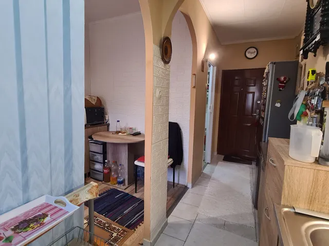Eladó lakás Pécs, Kertváros 35 nm