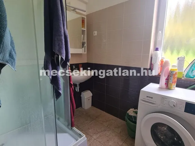 Kiadó ház Pécs, Budai városrész 15 nm