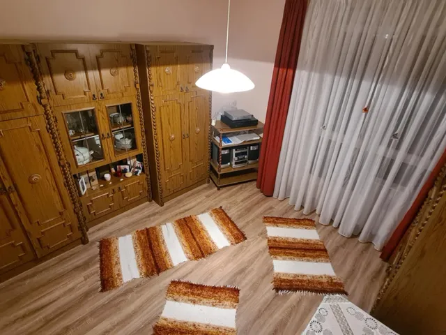 Kiadó lakás Pécs 59 nm