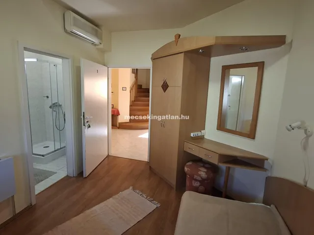 Kiadó lakás Pécs, Egyetemváros, Atléta utca 20 nm