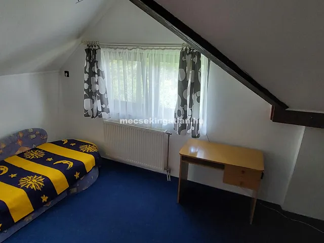 Kiadó ház Pécs, Rókusdomb 70 nm