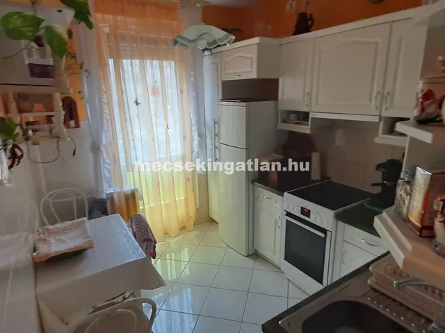 Kiadó lakás Pécs, Málom 59 nm