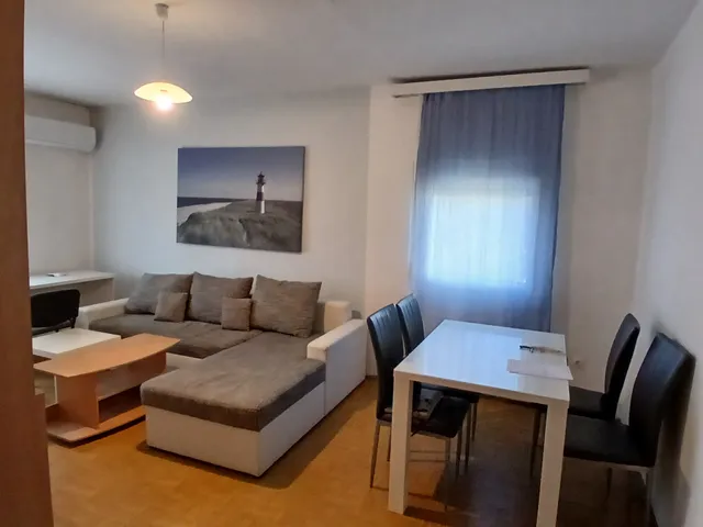 Kiadó lakás Pécs, Egyetemváros, Kodály Zoltán 54 nm