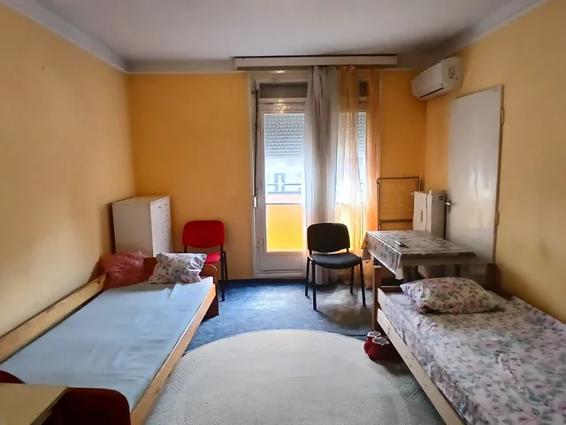 Kiadó lakás Pécs, Egyetemváros, szigeti út 35 nm