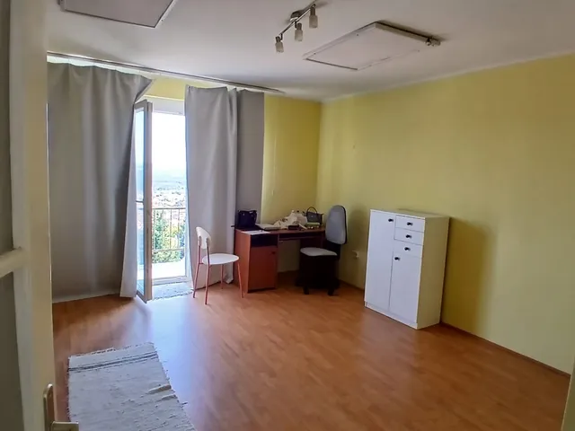 Kiadó lakás Pécs, Belváros, magaslati út 35 nm