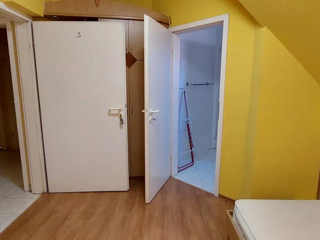 Kiadó lakás Pécs, Egyetemváros 20 nm