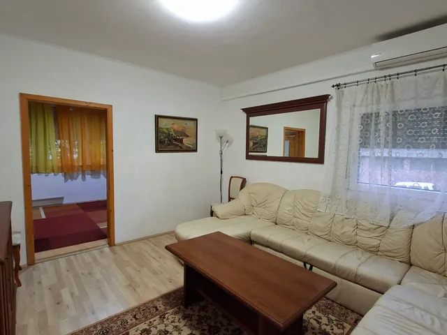 Kiadó lakás Pécs, Kertváros, Kamilla utca 61 nm