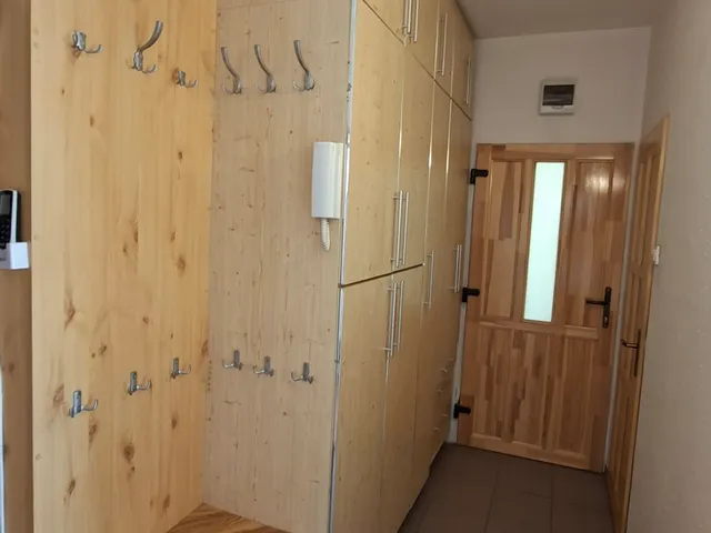 Kiadó lakás Pécs, Uránváros 50 nm