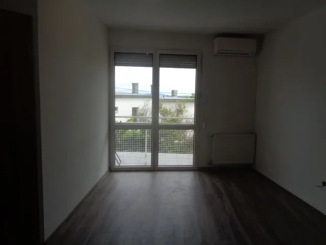 Kiadó lakás Pécs, Mecsekoldal, Szőlő utca 40 nm