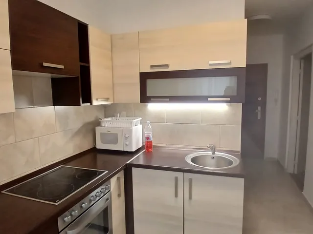 Kiadó lakás Pécs, Kertváros 49 nm