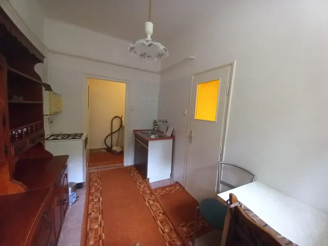 Kiadó lakás Pécs, Uránváros, Páfrány utca 36 nm