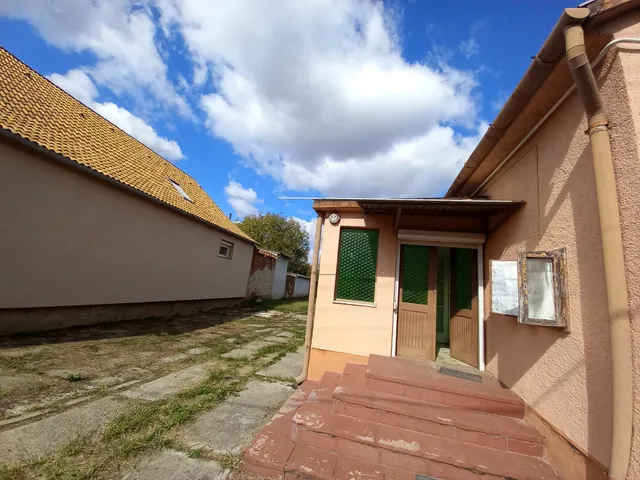 Eladó ház Harkány, Fürdőtelep 129 nm