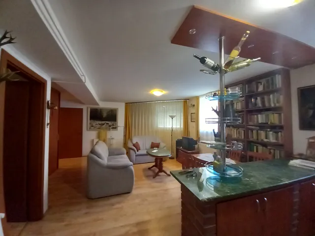 Kiadó lakás Pécs, Havihegy, Könyök utca 56 nm