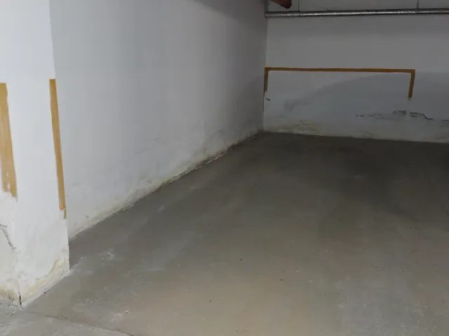 Kiadó garázs Pécs, Belváros, Mária utca 14 nm