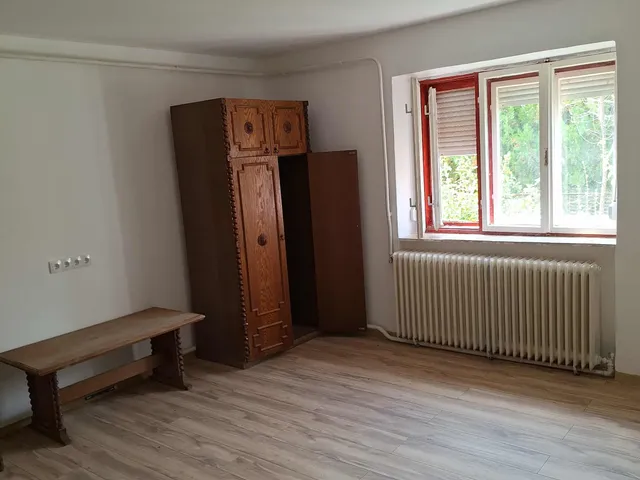 Kiadó ház Szabadszentkirály, Hársfa utca 80 nm