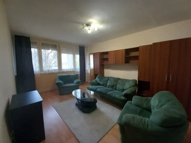 Kiadó lakás Pécs, Kertváros 52 nm