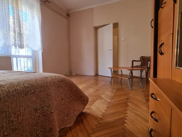 Kiadó lakás Pécs, Belváros 53 nm