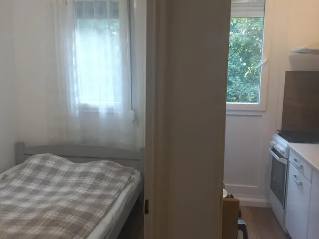 Eladó lakás Pécs, Kertváros, Enyezd utca 35 nm