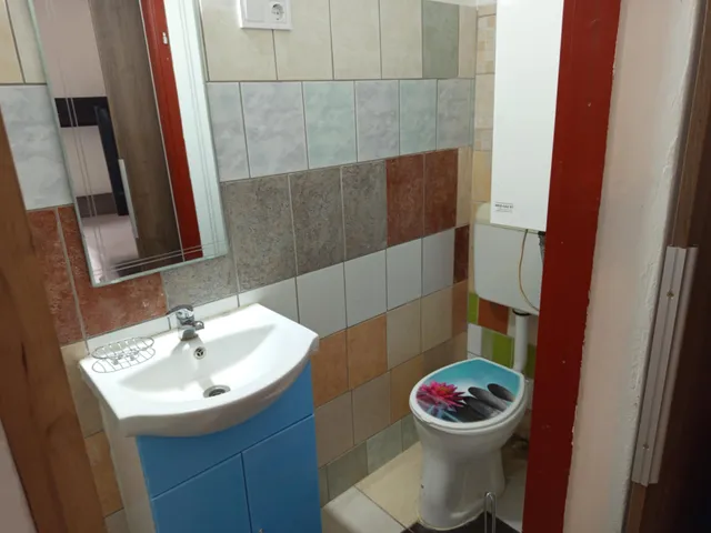 Kiadó lakás Pécs, Gyárváros 28 nm