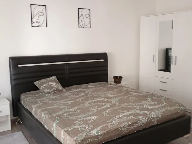 Kiadó lakás Pécs, Uránváros, Hajnóczy utca 30 nm