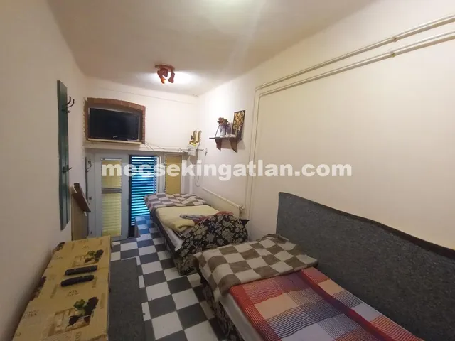 Kiadó lakás Pécs, Budai városrész 15 nm