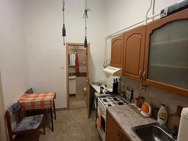 Kiadó lakás Pécs, Belváros, Perczel Miklós utca 30 nm