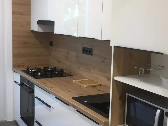 Kiadó lakás Pécs, Uránváros 54 nm