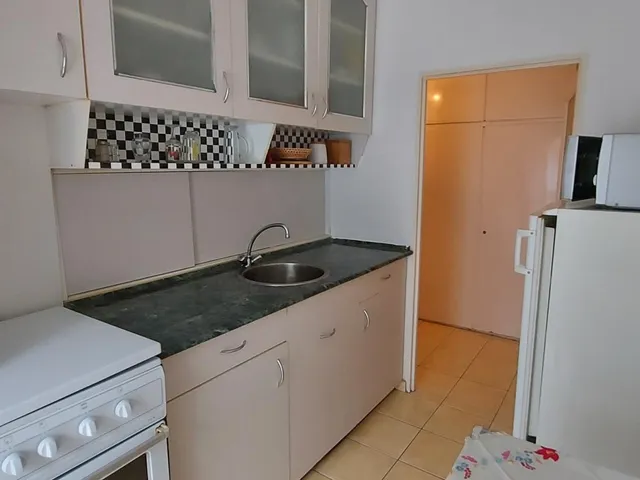 Kiadó lakás Pécs, Egyetemváros 53 nm