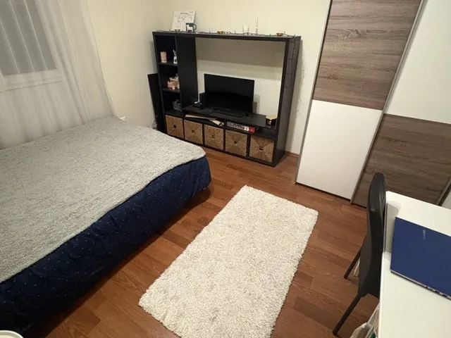 Kiadó lakás Pécs, Uránváros 54 nm