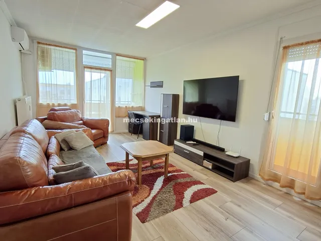 Kiadó lakás Pécs, Ispitaalja 64 nm