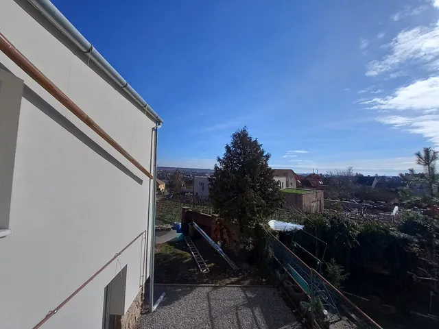 Eladó ház Pécs, Budai városrész, Hársfa út 160 nm