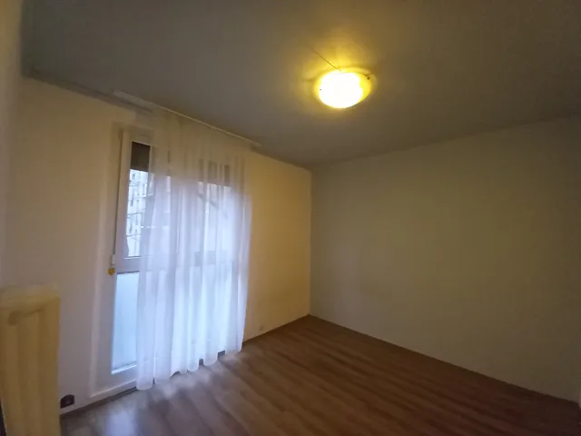 Kiadó lakás Pécs, Uránváros 43 nm